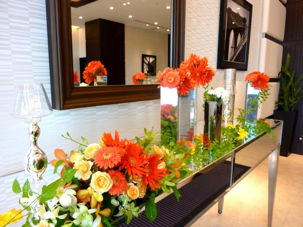 ロビー装花 公式 ラグナスイート新横浜 ホテル Amp ウエディング 新横浜駅2分の結婚式場